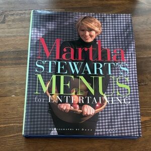 Martha Stewart's Menus for Entertaining Book